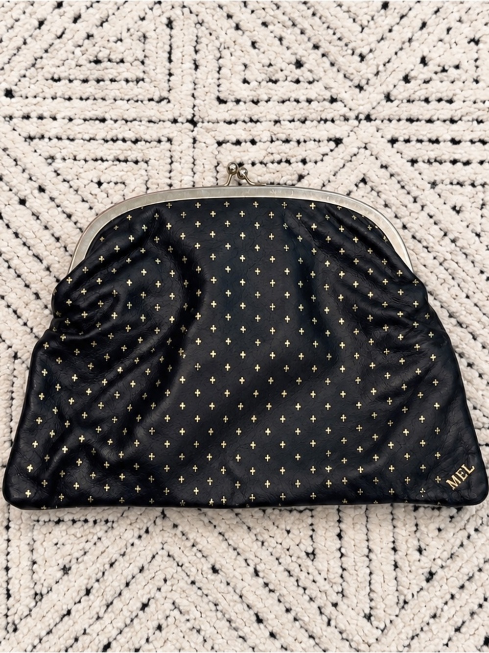 Vintage MEL Black Gold Print Kiss Lock Clutch Purse